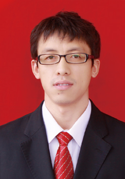 李栋